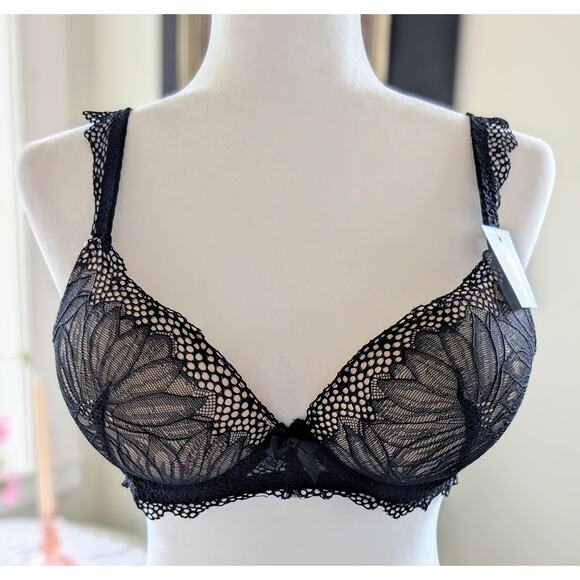 Fredrick's of Hollywood Saffron Push Up Bra Padded Molded Black Lace Size 36B - Picture 3 of 11